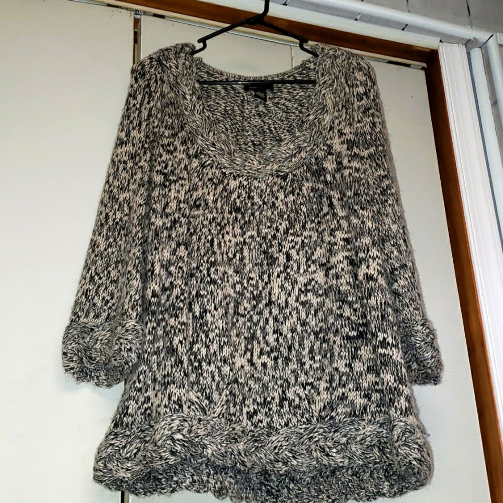 3/4 sleeve sweater